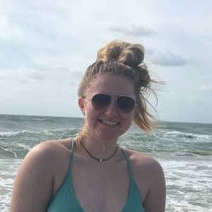 Meet your Posher, Sarah